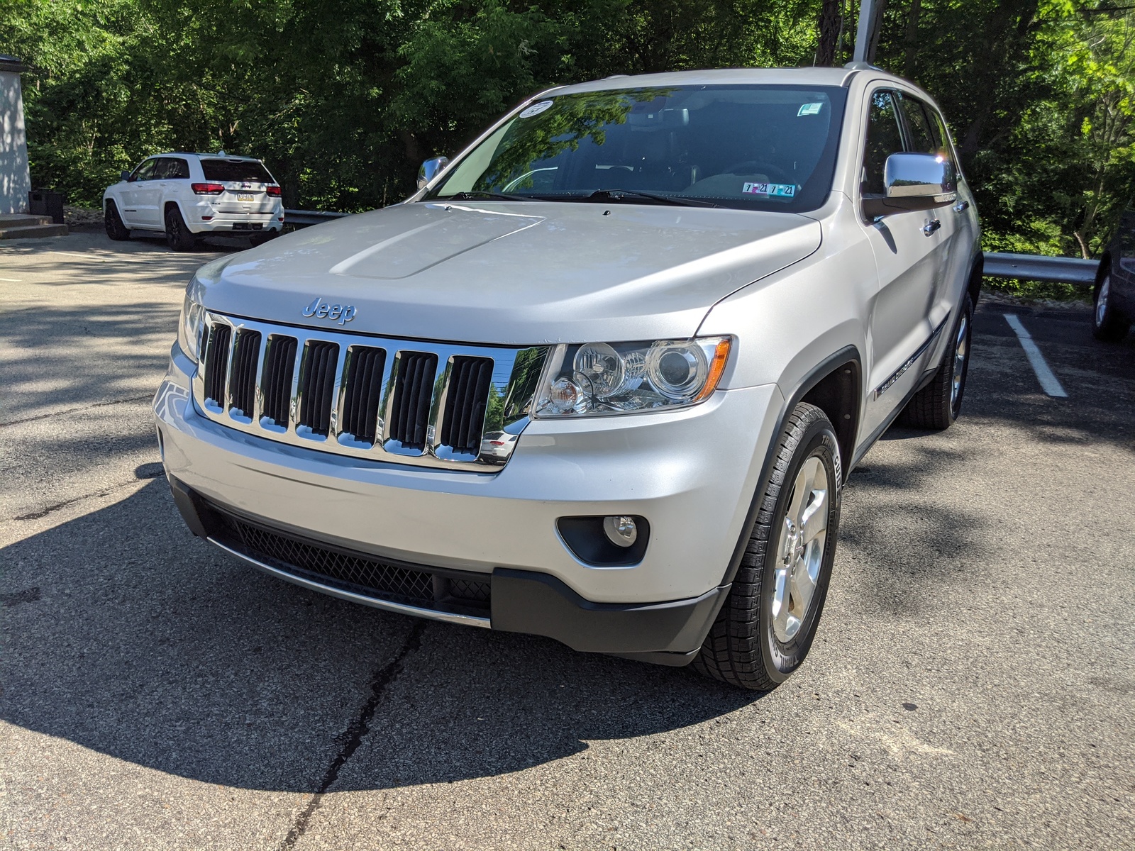 Pre-Owned 2012 Jeep Grand Cherokee Limited in Bright Silver Metallic ...