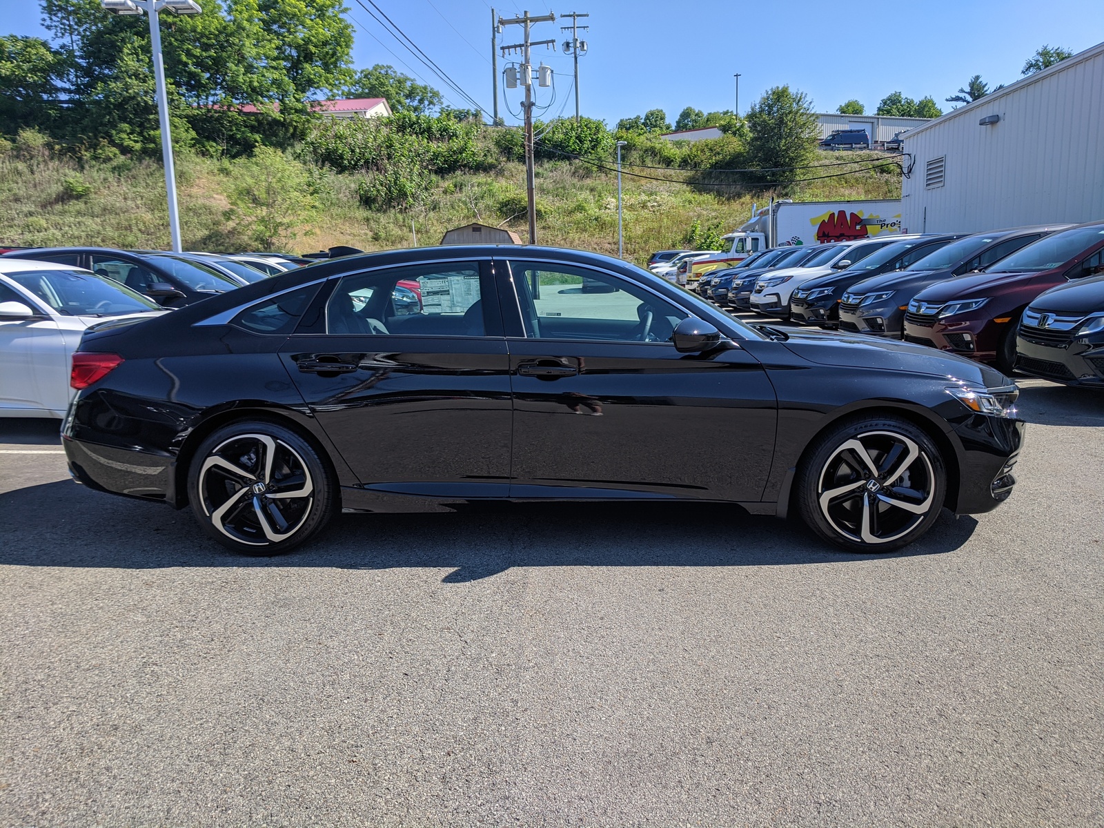 New 2020 Honda Accord Sedan Sport in Crystal Black Pearl Greensburg