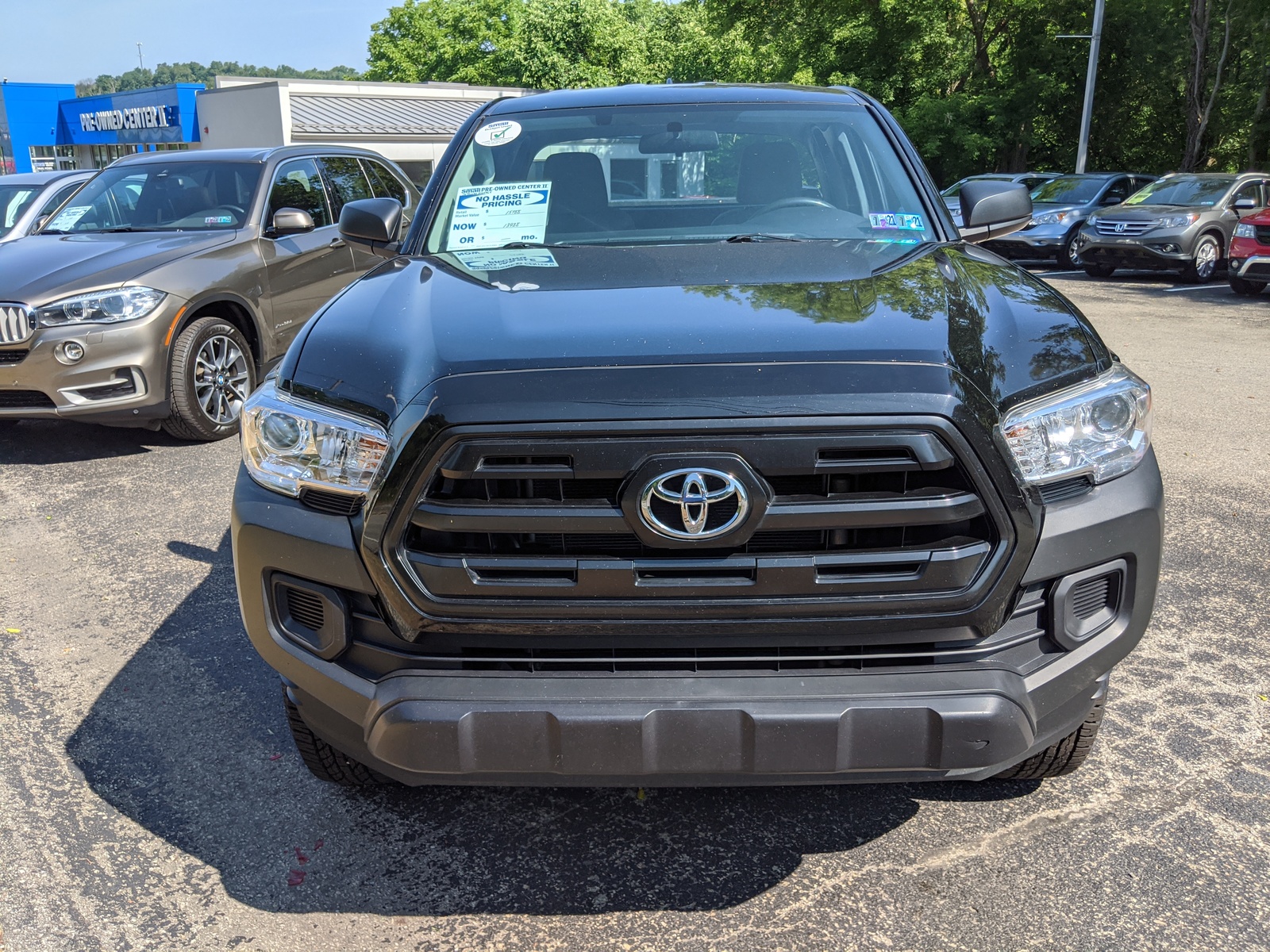 Pre-Owned 2016 Toyota Tacoma SR in Black | Greensburg | #A02596X