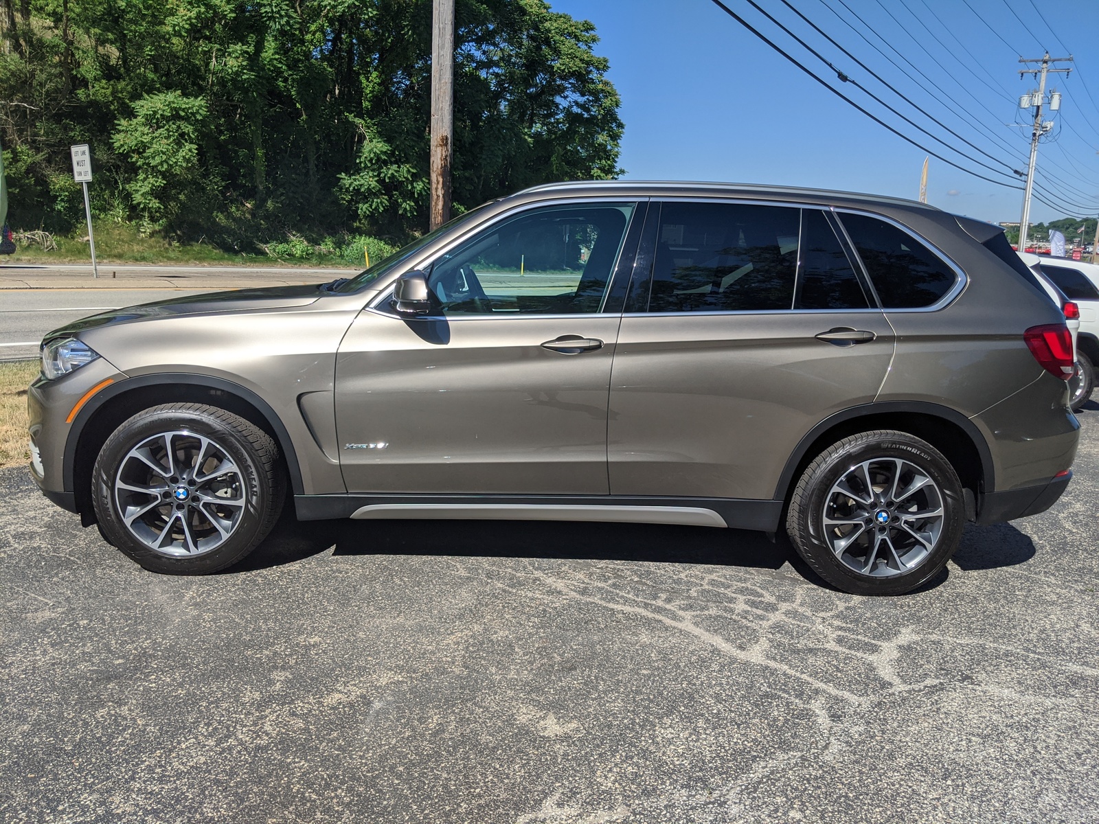 Bmw atlas сочи