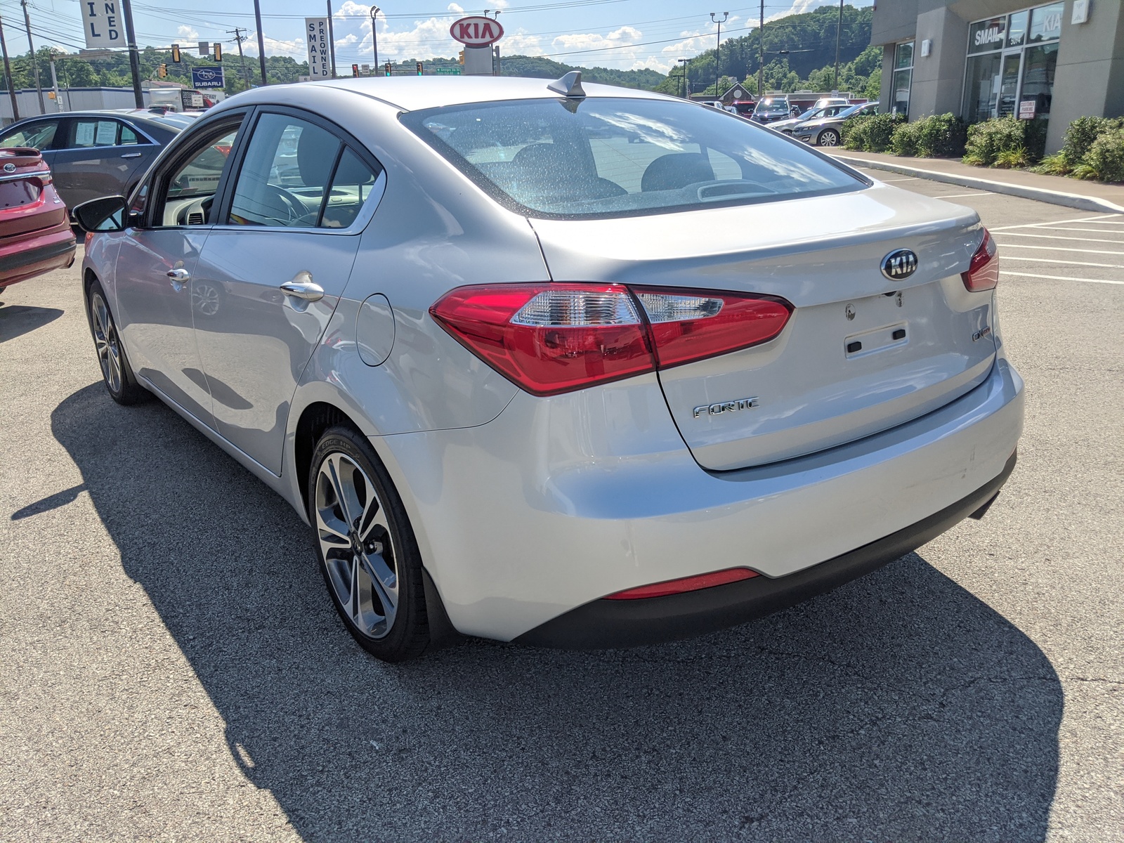 Pre-Owned 2016 Kia Forte EX in SILVER | Greensburg | #K81597F