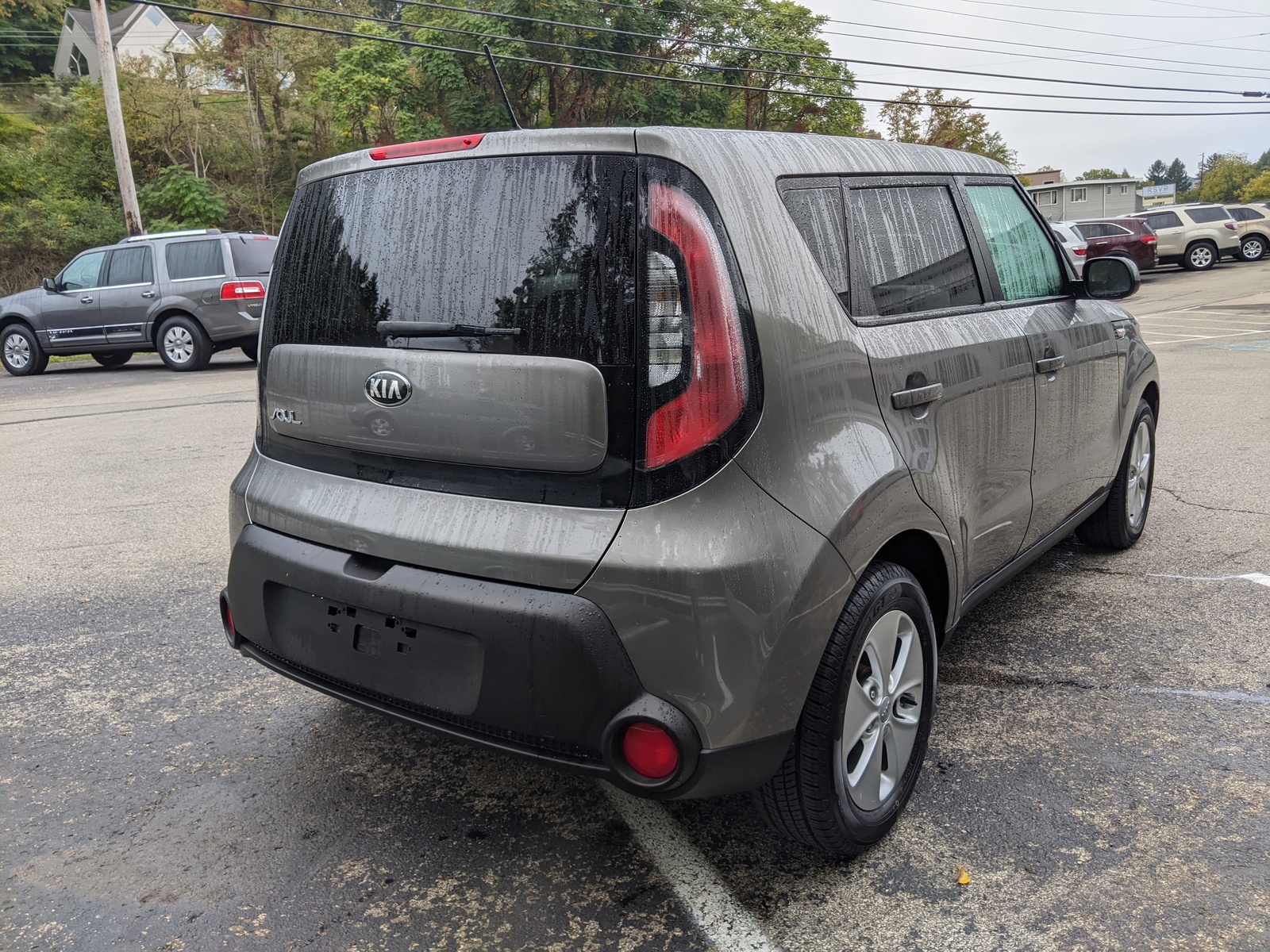 Pre-Owned 2014 Kia Soul Base in Titanium Gray | Greensburg | #H83257X